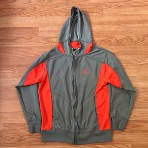 Jordan hoodie Boy Youth size M 10-12